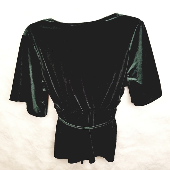 Forever 21 velvet top - Picture 3 of 4